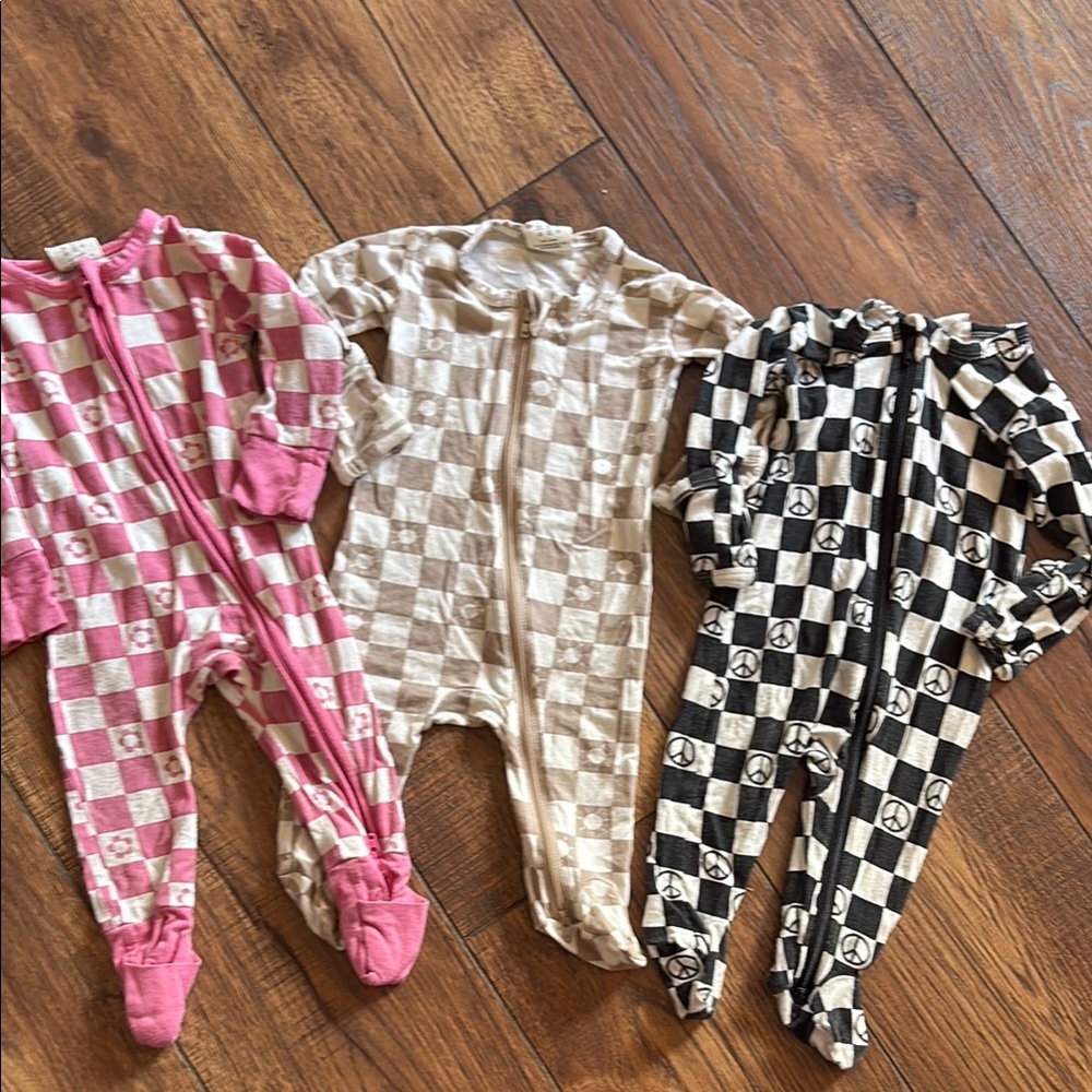 SpearmintLOVE Checkered Kids Sleeper Set - Pink, Tan, Black 3-6 months